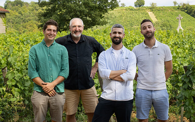 A bottle of Burgundy with Burrier