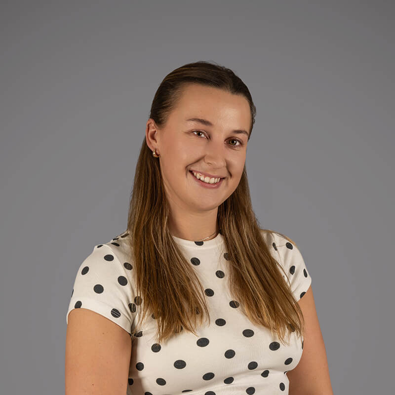 Eliza-Lili Bateman – Communications Executive